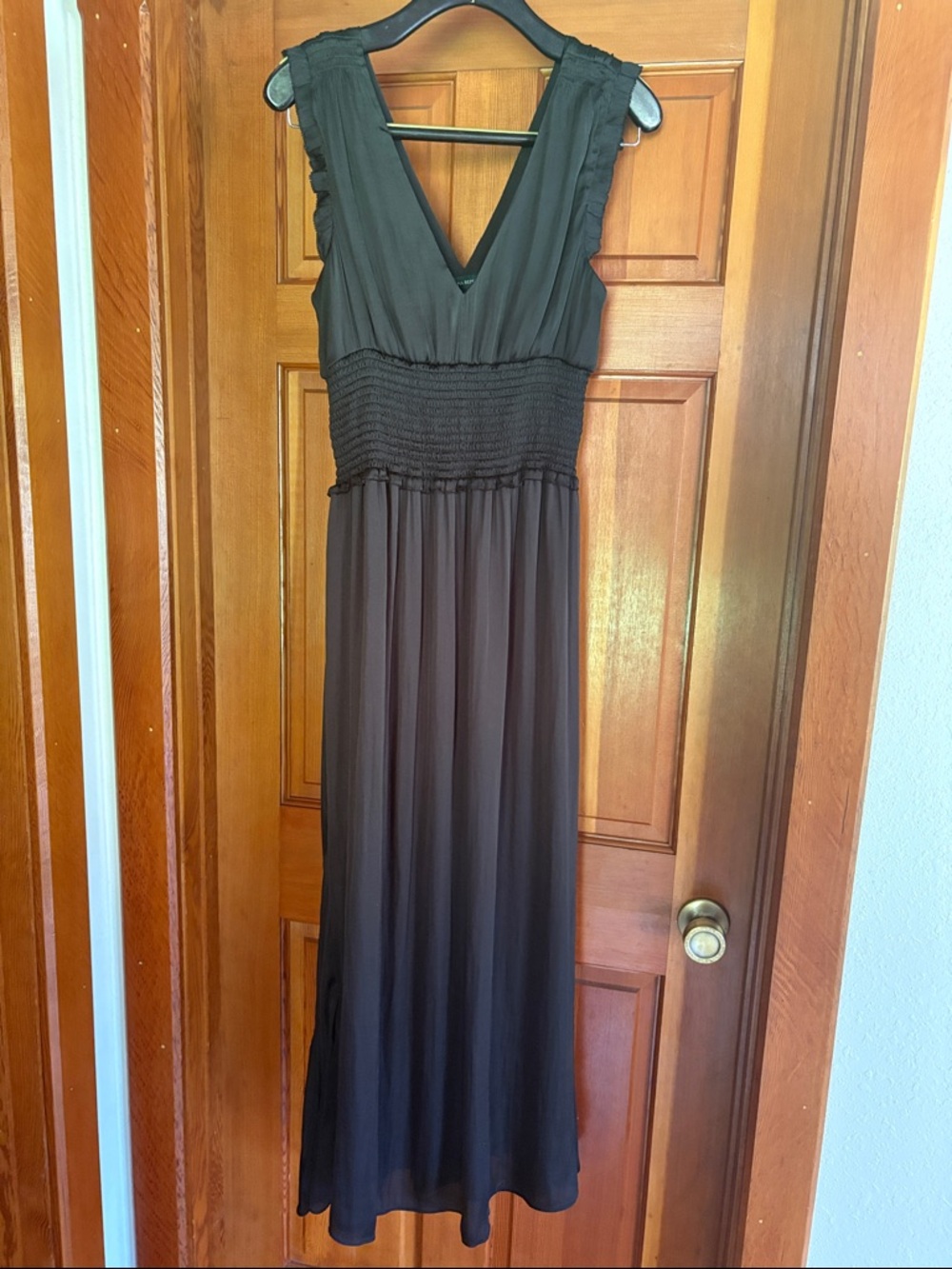Banana Republic Black Sleeveless V-Neck Maxi Dress
